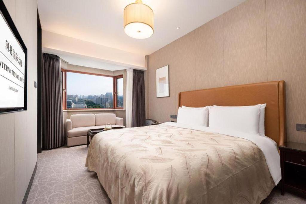 Shijiazhuang International Building Hotel Экстерьер фото